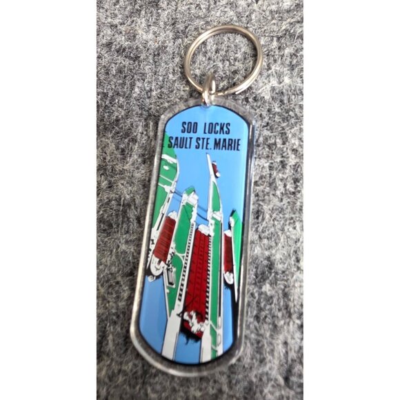 Soo Locks Sault Ste. Marie Keychain With Scenic Design - Picture 1 of 3